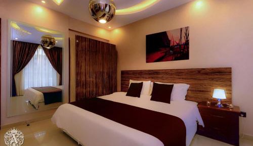Executive Suite