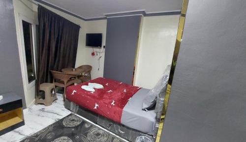 Large Double Room