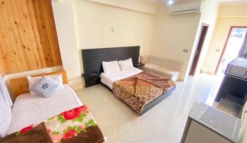 Triple Room with Private Bathroom