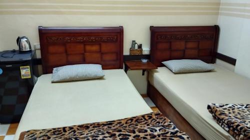 Single Room with Private Bathroom