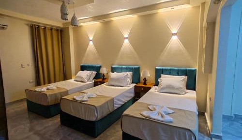 Comfort Triple Room