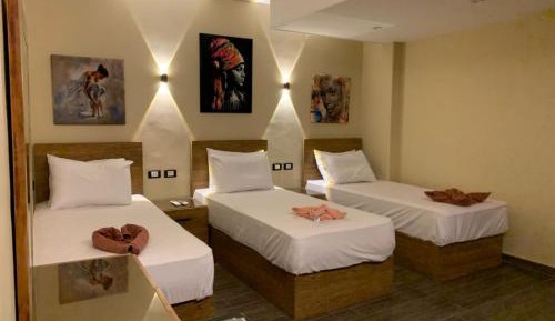 Triple Room with City View
