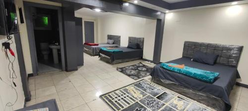 Quadruple Room with Bathroom