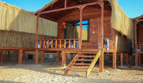 Bungalow - Water Front 