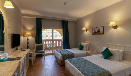 Standard Room with Pool View or Partial Sea View