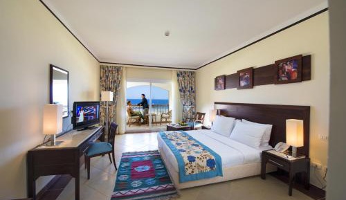 Deluxe Double or Twin Room with Sea View