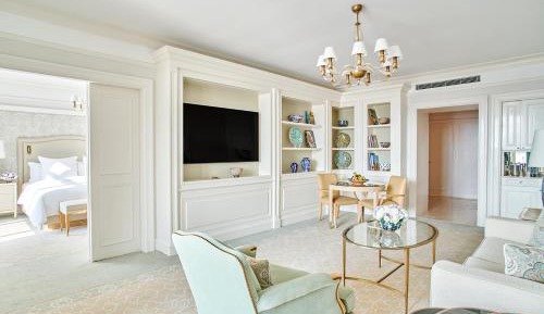 Premium Diplomatic Suite