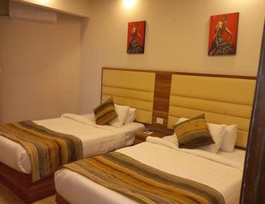                     Deluxe Suite Sea Side View (Egyptians & Resident Foreigners only) 