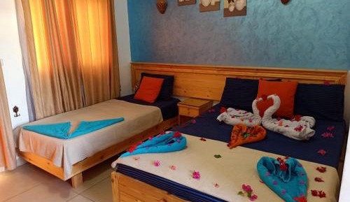 Triple Room with Sea View