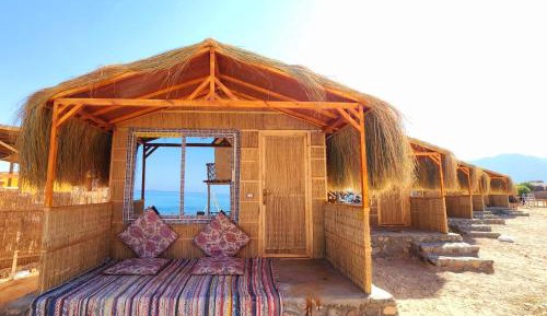 Bungalow with Sea View
