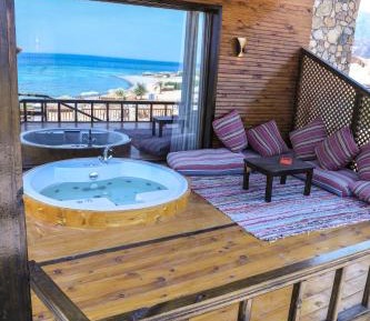 Suite with Sea View