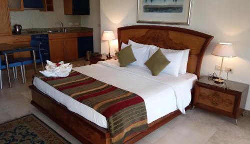 Deluxe Single Room