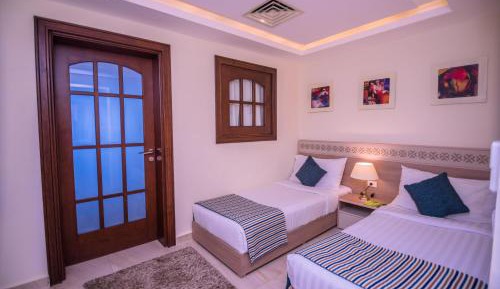 Deluxe Family room Beach Front View