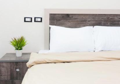 Single Room with Shared Bathroom