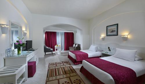 Family Room with Sea View