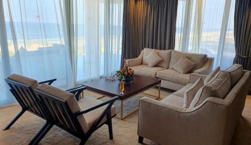 Royal Suite with Sea View 
