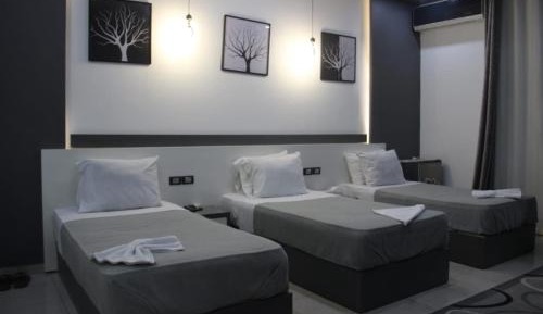 Triple Room with Private Bathroom