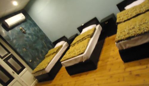 Bed in 5-Bed Mixed Dormitory Room (Non Arabs & Non Egyptians)
