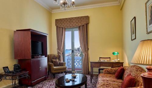 Executive Suite