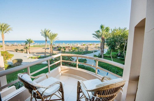 Abu Ghusun Resort | Shams Alam Beach Resort - All inclusive