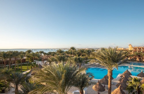 Al Mamsha El Seyahi Hotel | Siva Grand Beach