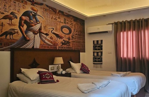Pyramids Gardens House | Atlantis pyramids Inn new