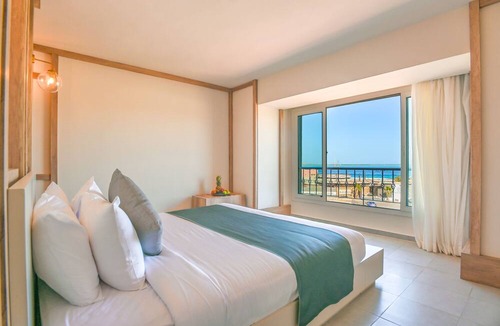Sheraton Road -Sakkala Hotel | AJIRA Boutique Hotel Hurghada Marina