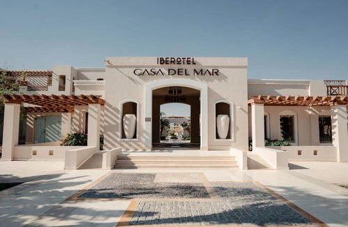 Al Mamsha El Seyahi Hotel | JAZ Casa Del Mar Resort