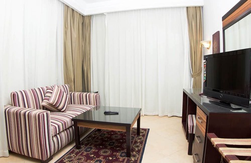 Sahl Hasheeh Hotel | Pyramisa Sunset Pearl Apartments