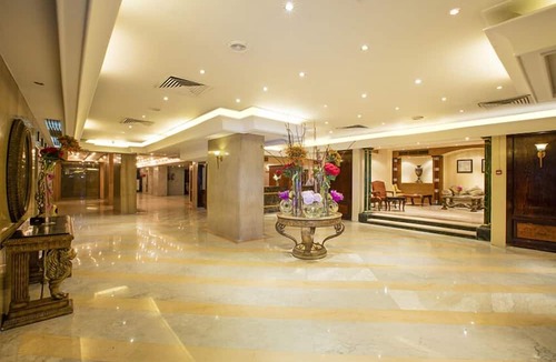 Al-Azbakiyah Hotel | Al Nabila Hotel