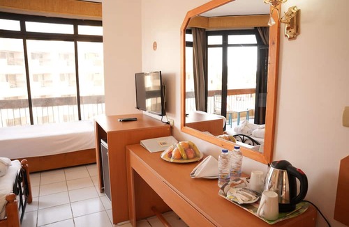 Luxor Hotel | Gaddis Hotel