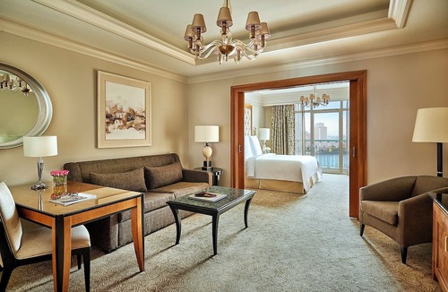 Garden City Hotel | Four Seasons Hotel Cairo at Nile Plaza