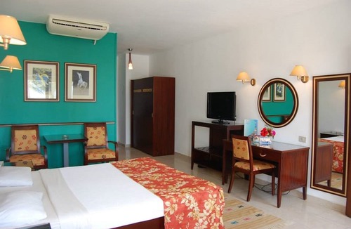 Safaga Resort | Menaville