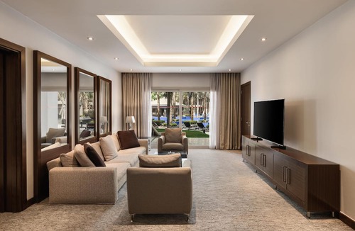 New Cairo Hotel | Dusit Thani LakeView Cairo