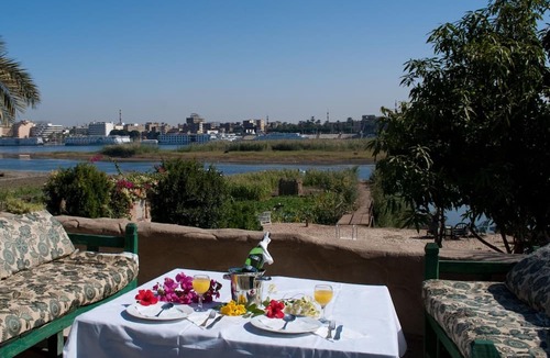 Luxor Hotel | Al Baeirat hotel