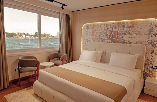 Aswan Boat Rental | Hathor Ultra Luxury Dahabiya Cruise - Wednesday from Aswan 3 Nights