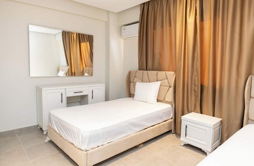 Yusuf as-Sidiq Hotel | Lurette Hotel