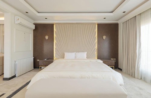 6th of October City Villa | ALSAWAH Grand Palace at Sheikh Zayed - 6BR, Pool & Private Garden