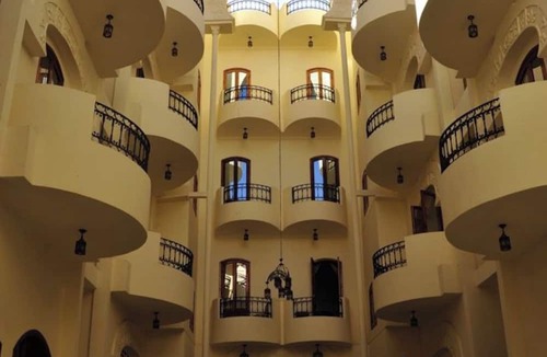 Luxor Hotel | Alhambra Hotel