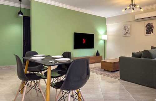 New Cairo Apartment | Xuru Stays I The 1bdr Grounded Cozy @ New Cairo