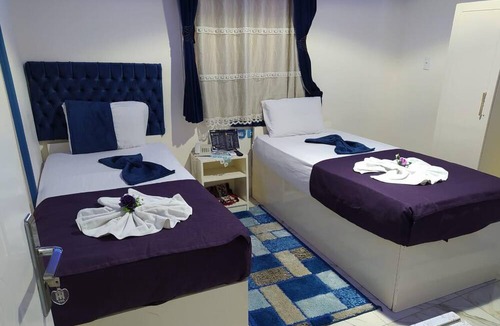 Al Duqqi Hotel | Tiab Masr Hotel