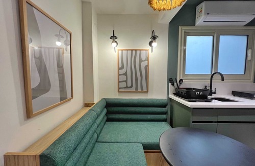 Heliopolis Apartment | The 1 BDR Peridot Flatette 5 min to CAI Airport