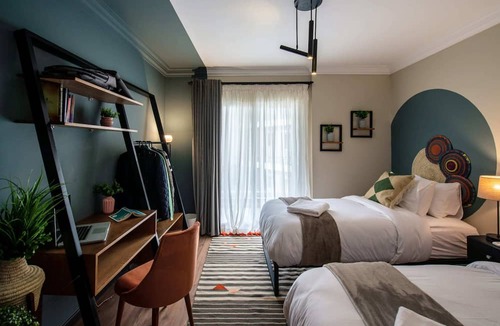 Heliopolis Apartment | Xuru Stays I Waterfront Designer 2BR - 5 min to Airport