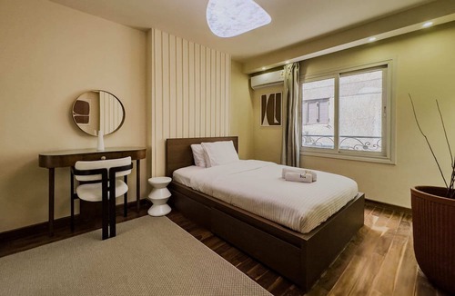 An-Nuzhah Apartment | Xuru Stays I The 3bdr Avant-garde Residence 5 min to Airport