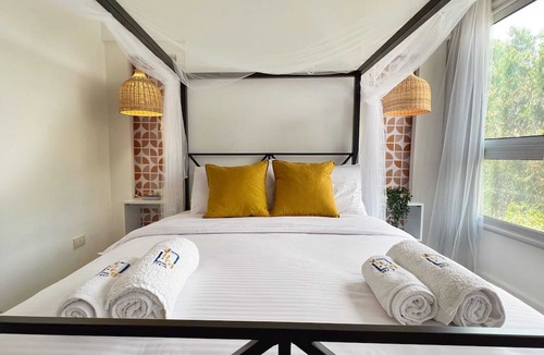 Al Haram Apartment | Xuru Stays I Spellbinding 2 BDR Apt. At The Giza Pyramid's Doorstep