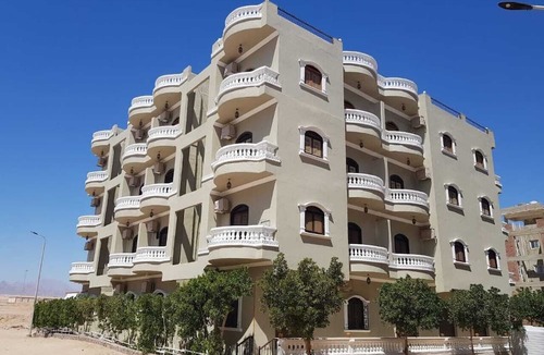 Safaga Hostel | Spring House