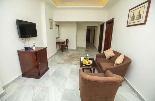 Al-Muntazah Hotel | Aifu Resort