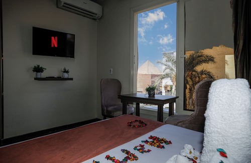 Kafrat al Jabal Hotel | Hammis Pyramids View