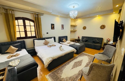 Al Haram House | Pyramids Kingdom