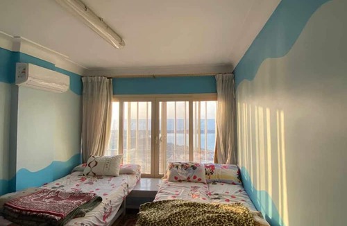 Sidi Jabir Condo | Mediterranean seaview condo in Alexandria 4 guests